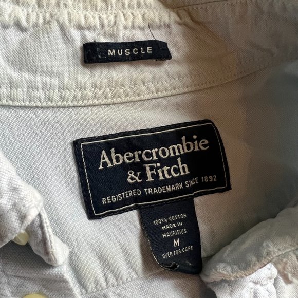 Abercrombie & Fitch muscle collared shirt - Picture 2 of 2